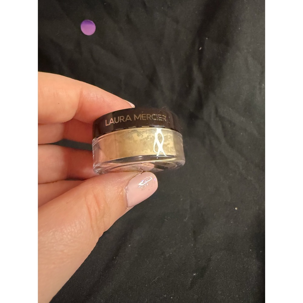 LAURA MERCIER Translucent loose setting powder